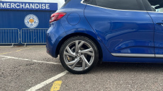 Renault Clio 1.6 E-TECH Hybrid 140 RS Line 5dr Auto Hybrid Hatchback